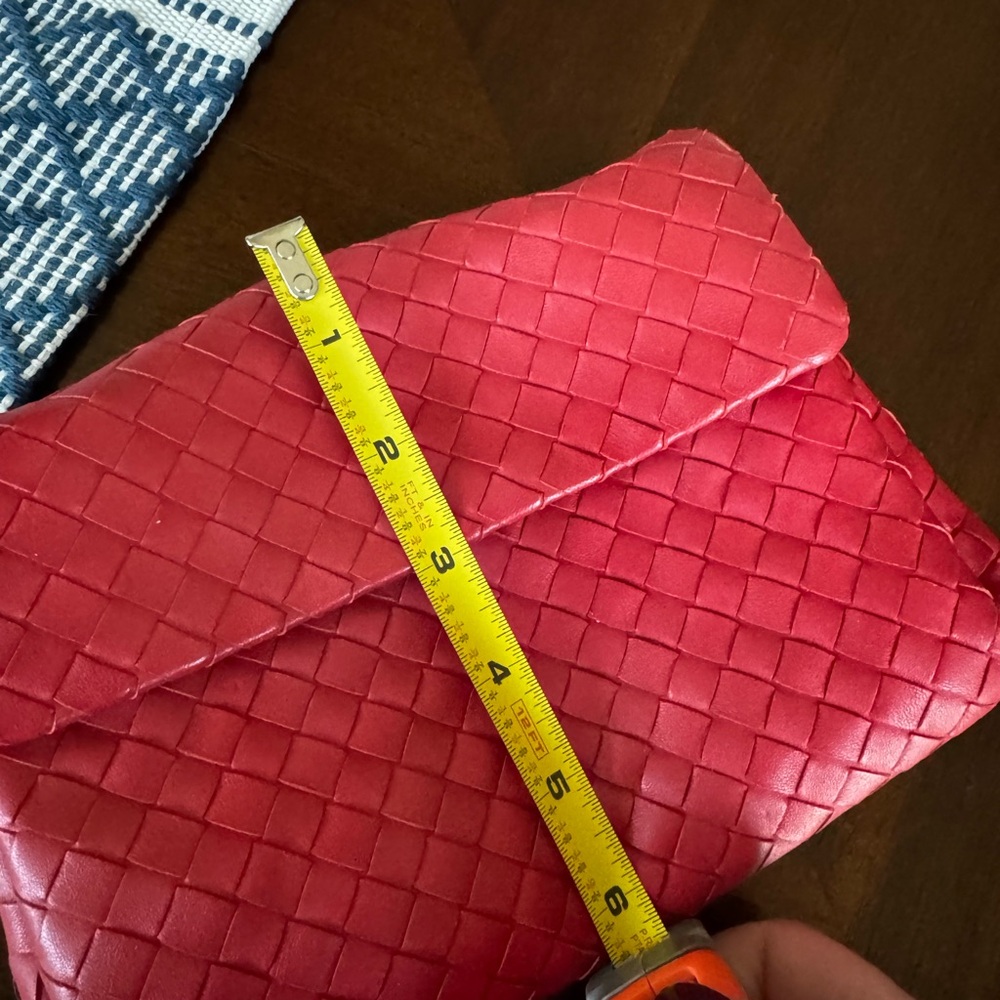 🔥 Authentic Bottega Veneta Intrecciato Pouch in Fire Red Leather🔥 - Picture 9 of 9